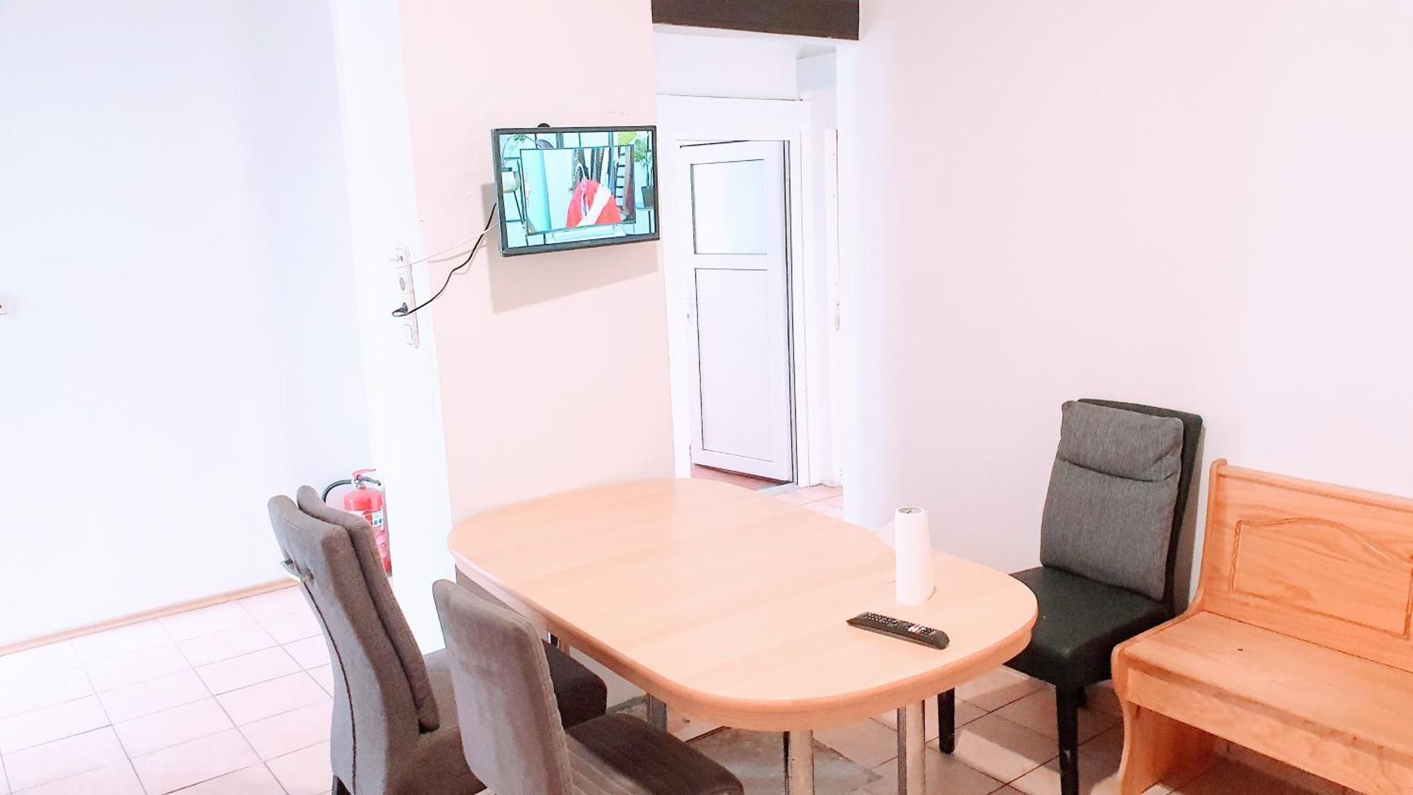 Fmi 9 Accommodation Raunheim Kamer foto
